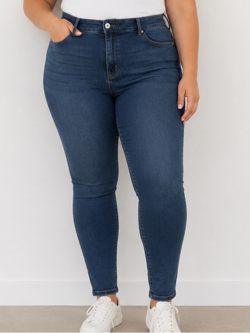 Torrid Premium Stretch Bombshell Skinny Jean 24